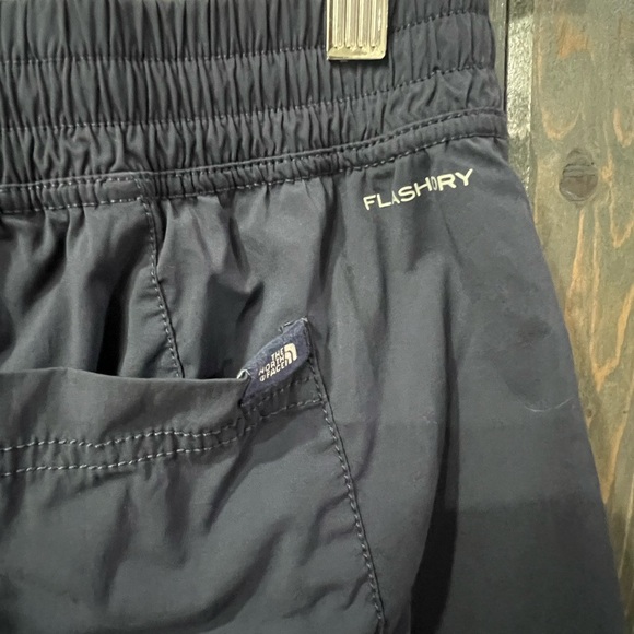 THE NORTH FACE FlashDry Active Shorts Size 6 Women’s Navy Blue - Picture 4 of 6